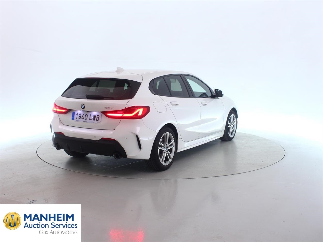 Foto BMW 118d (F40) 3
