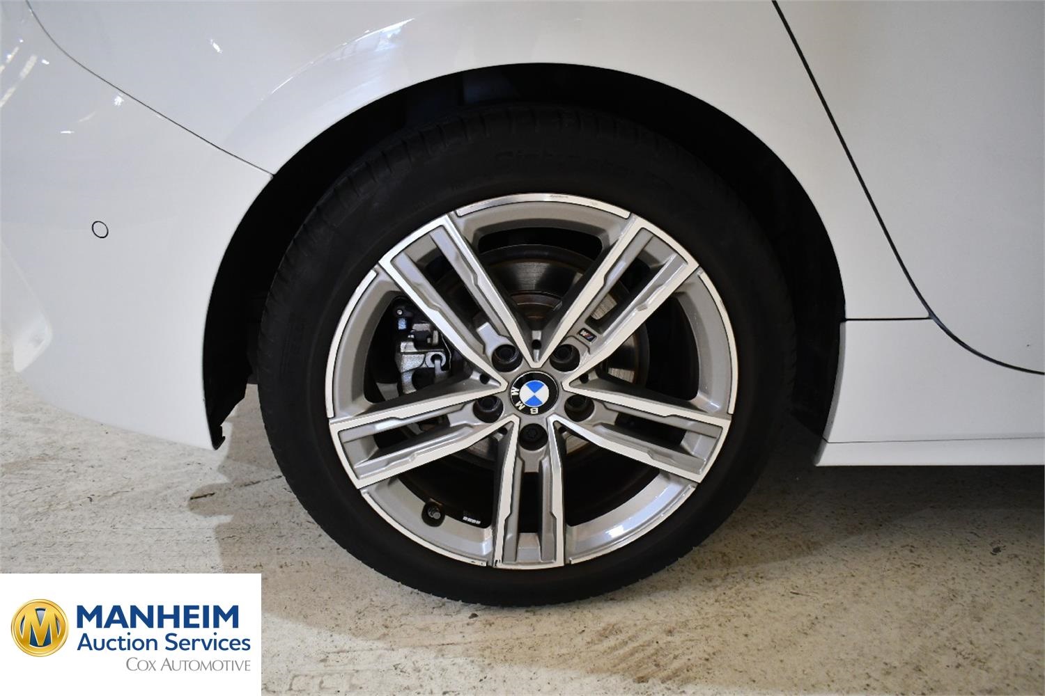 Foto BMW 118d (F40) 30