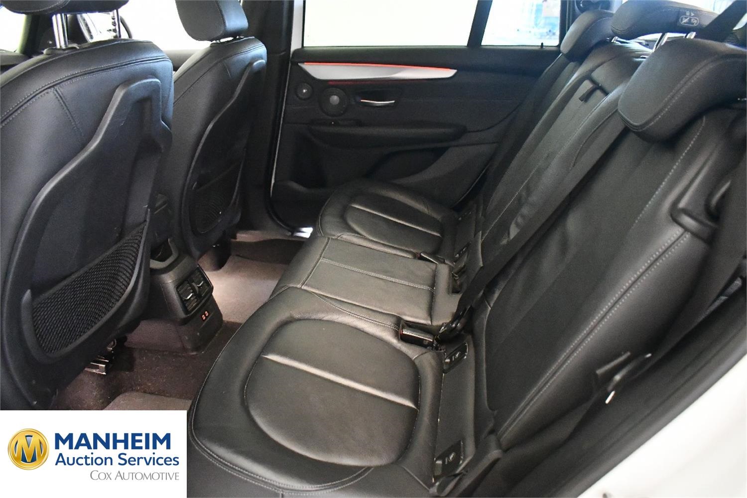 Foto BMW 220d Gran Tourer (F46) 10