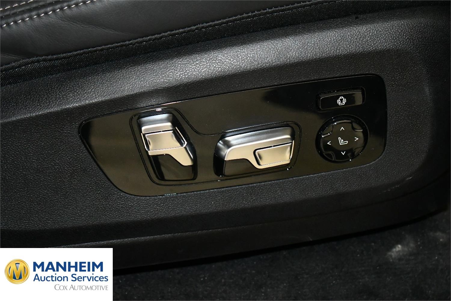 Foto BMW X7 xDrive40i (G07) 18