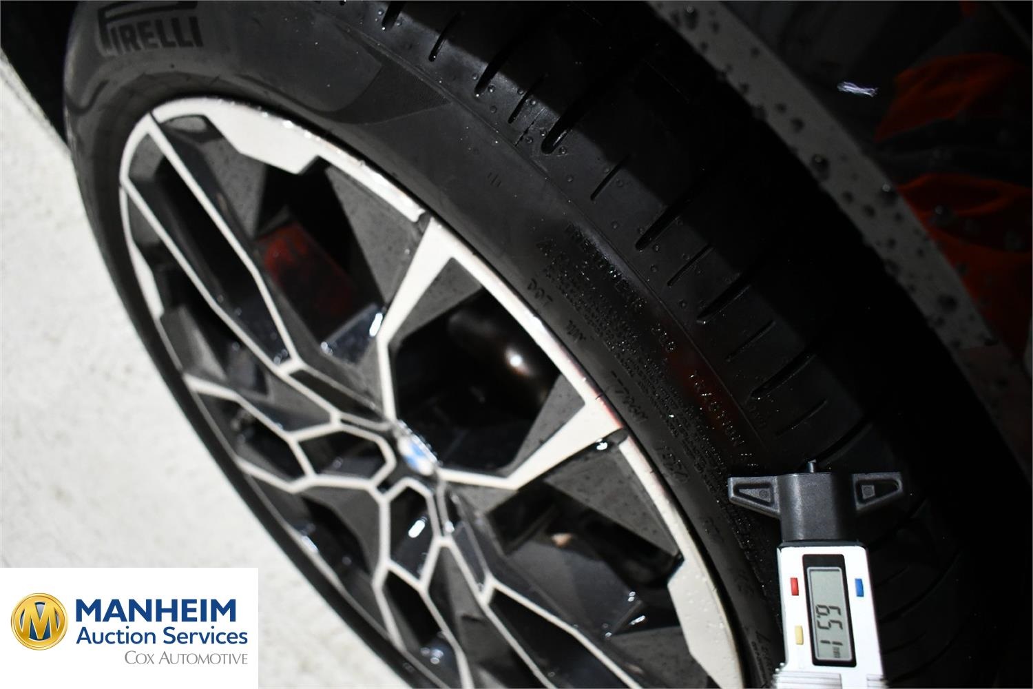 Foto BMW X7 xDrive40i (G07) 23