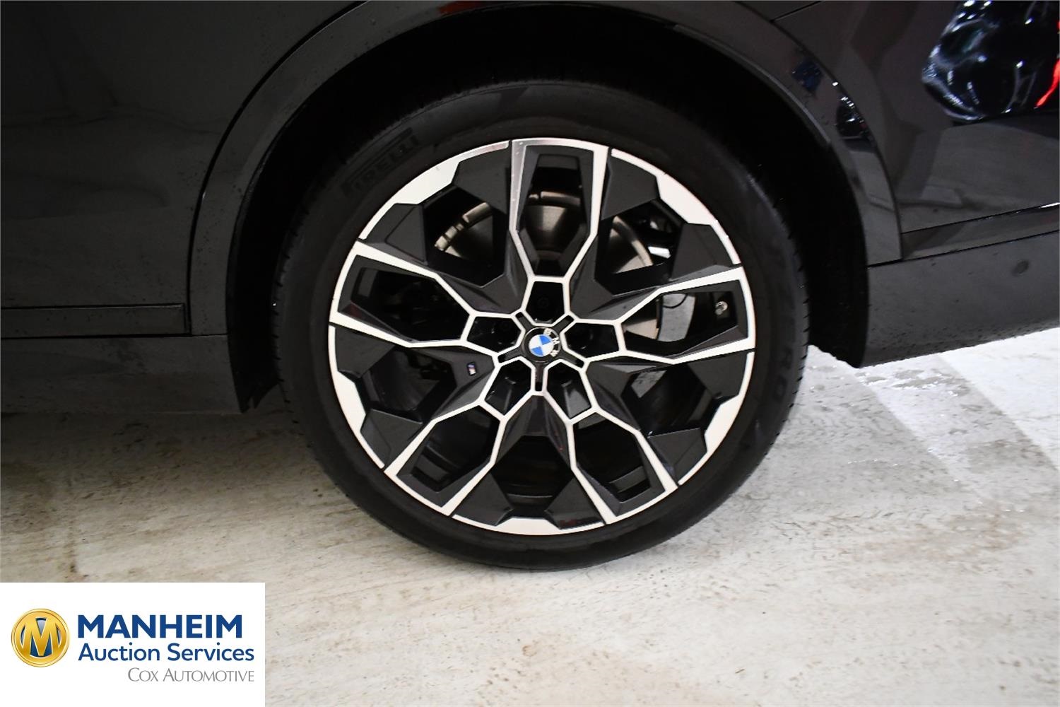 Foto BMW X7 xDrive40i (G07) 32
