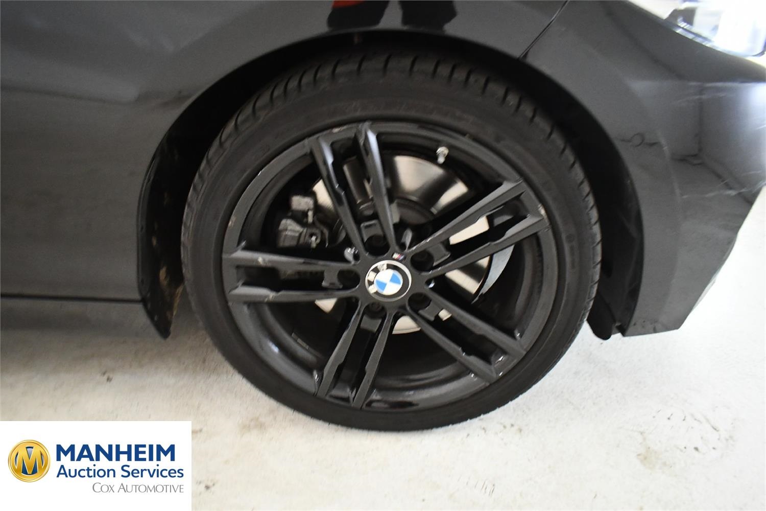 Foto BMW 230i Coupé (F22) 31