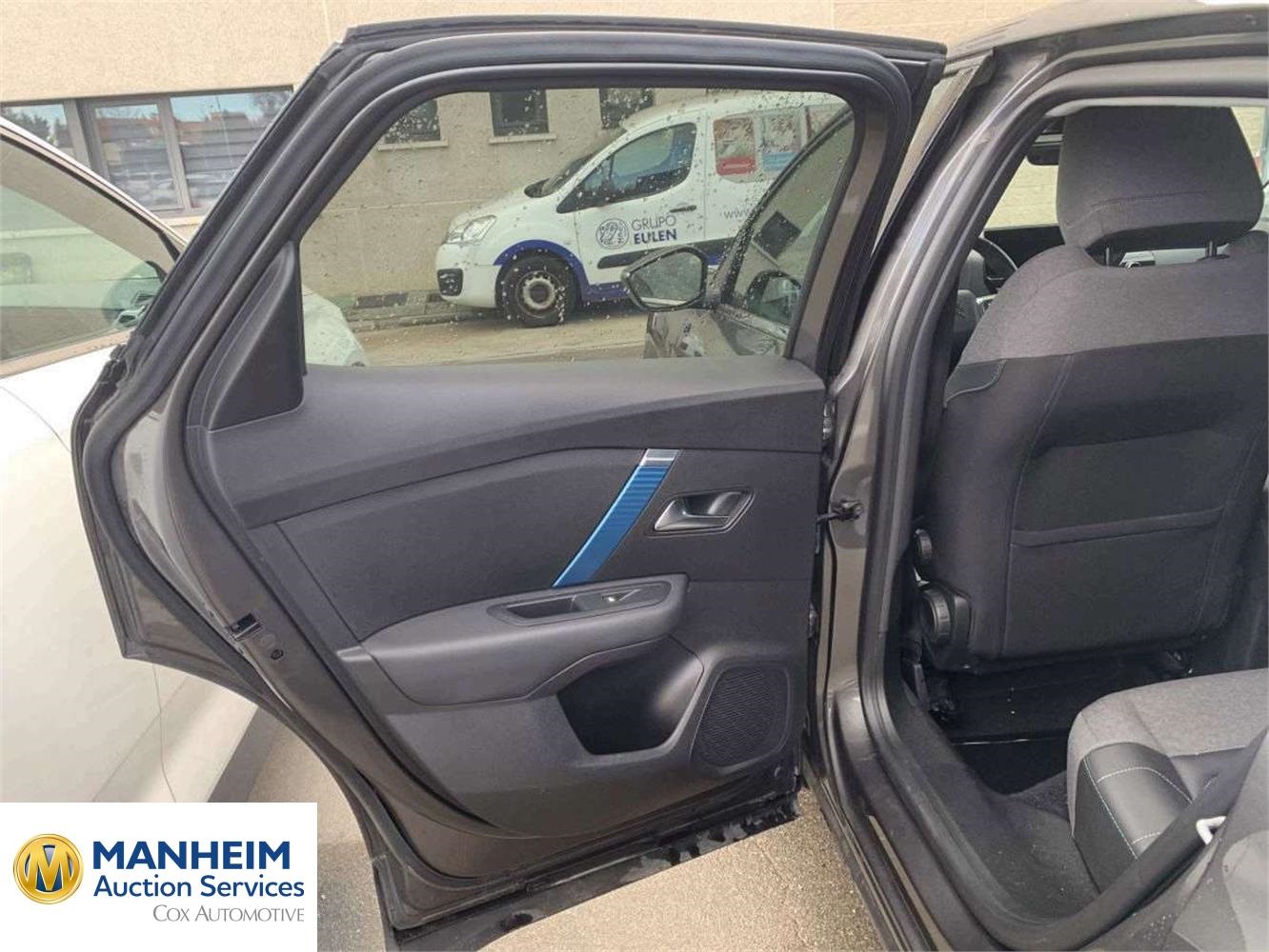 Foto Citroën NUEVO C4 26