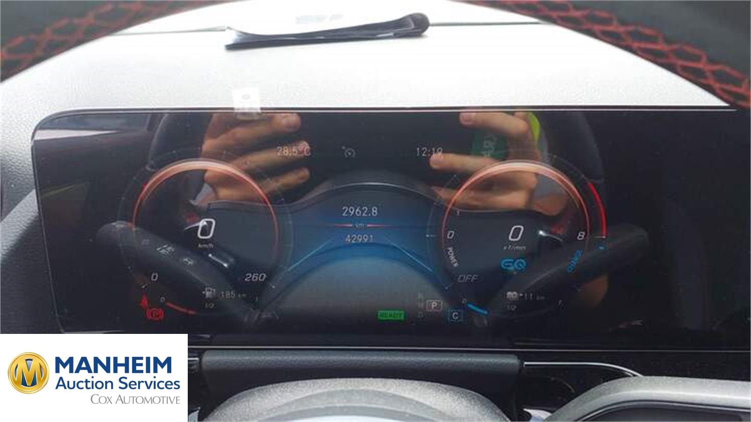 Foto Mercedes Benz GLA 6