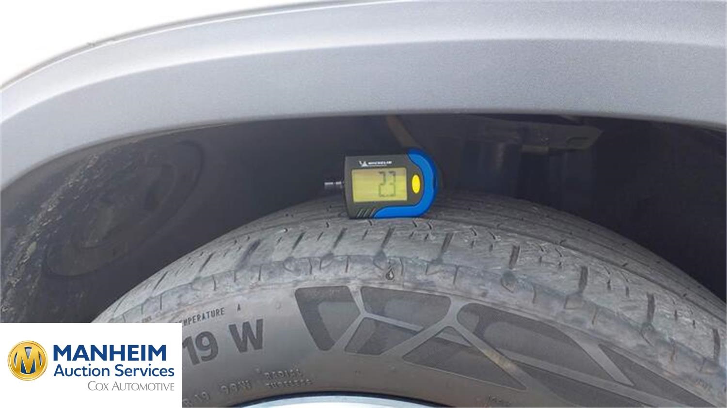 Foto Mercedes Benz GLA 8