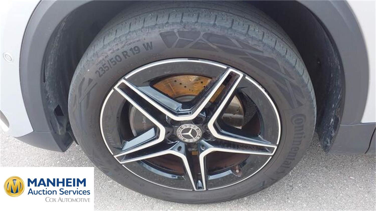 Foto Mercedes Benz GLA 15