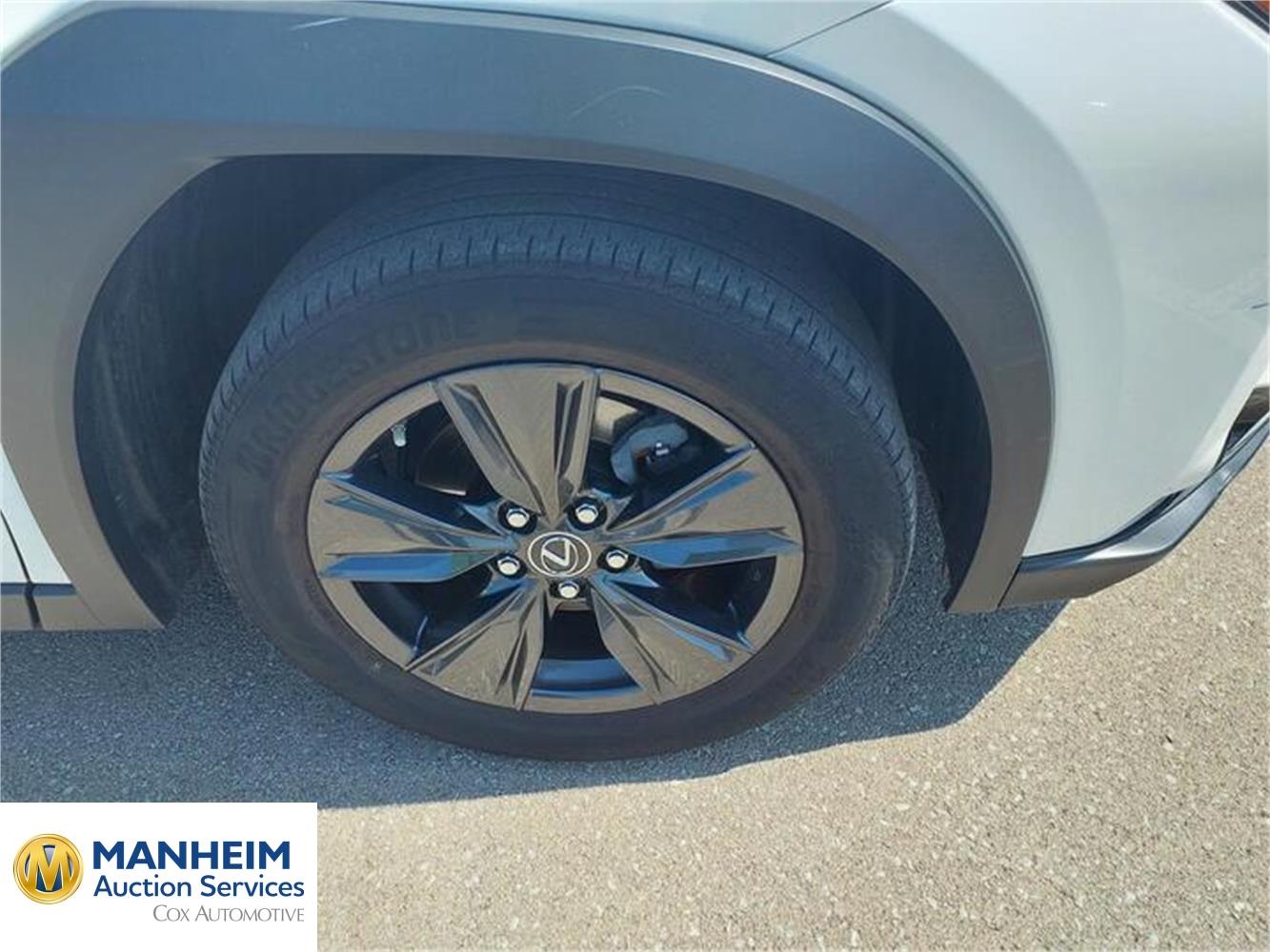 Foto Lexus Ux 24