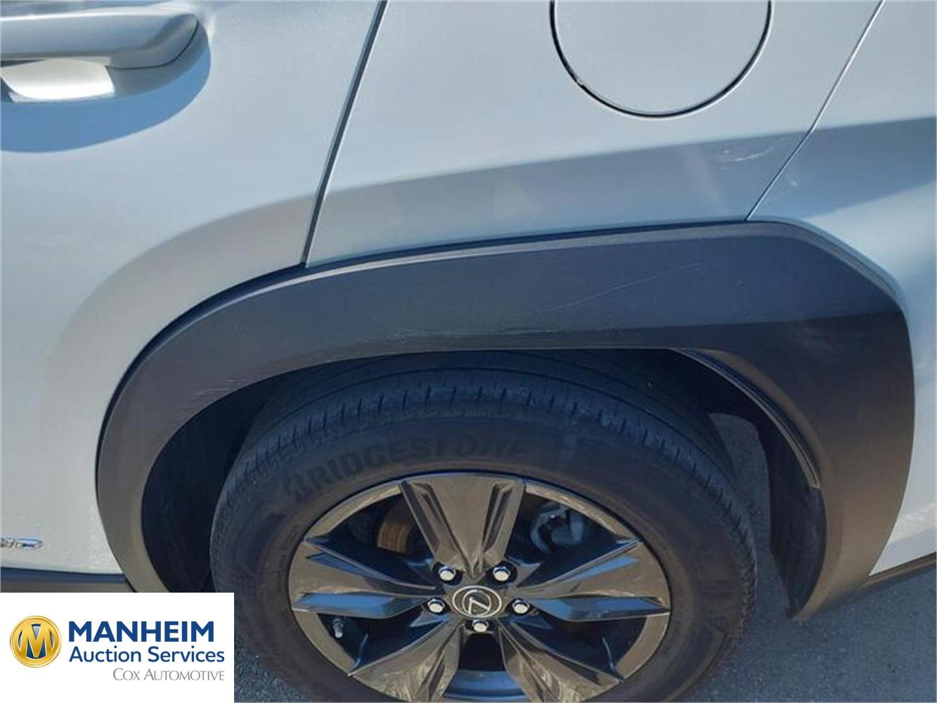 Foto Lexus Ux 32