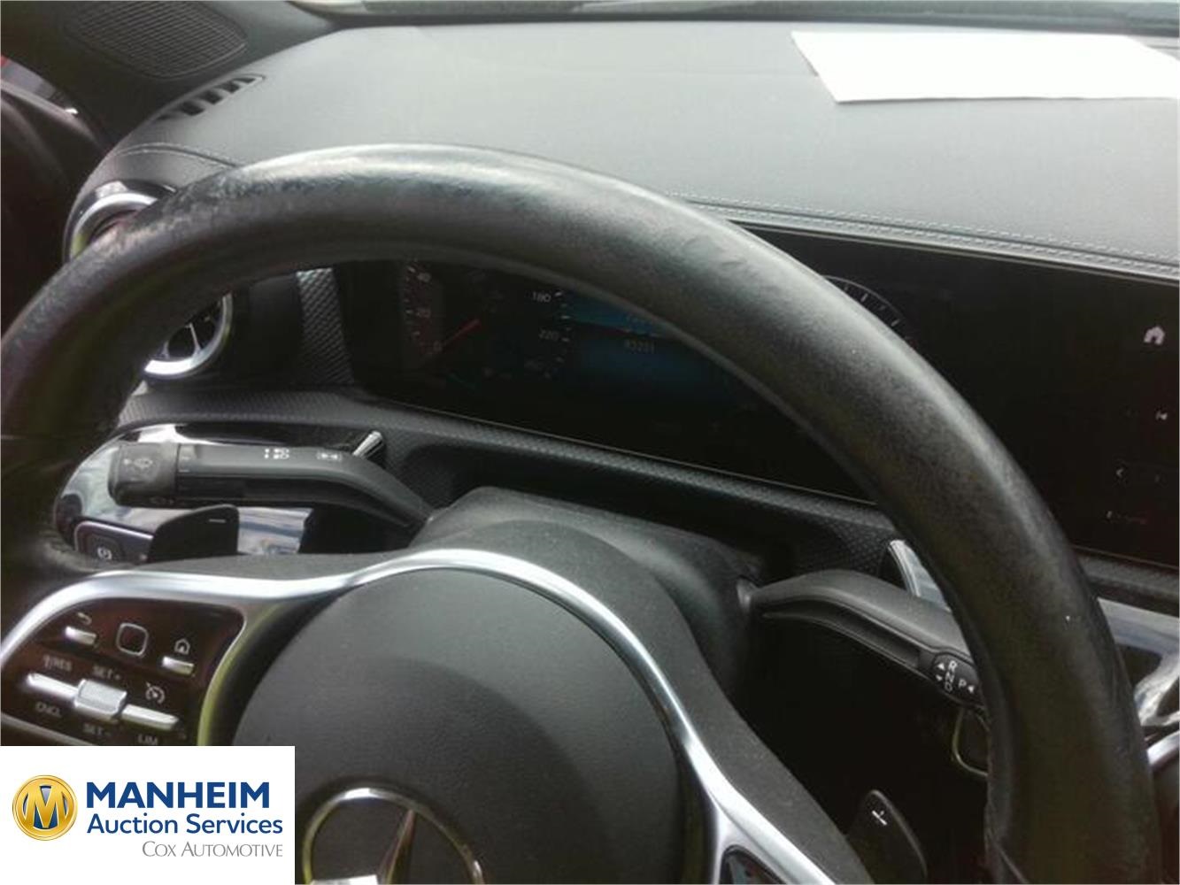 Foto Mercedes Benz CLA 2