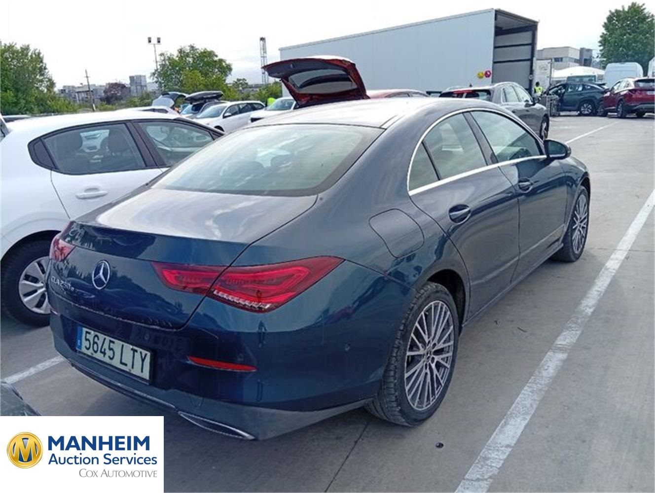 Foto Mercedes Benz CLA 6