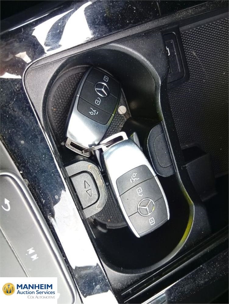 Foto Mercedes Benz CLA 15
