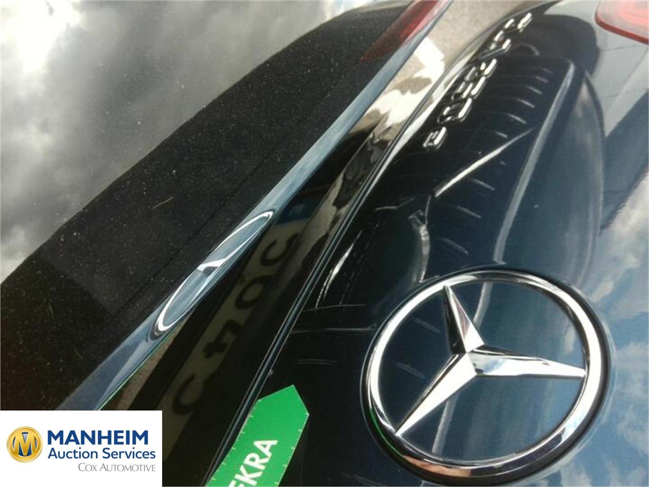 Foto Mercedes Benz CLA 24