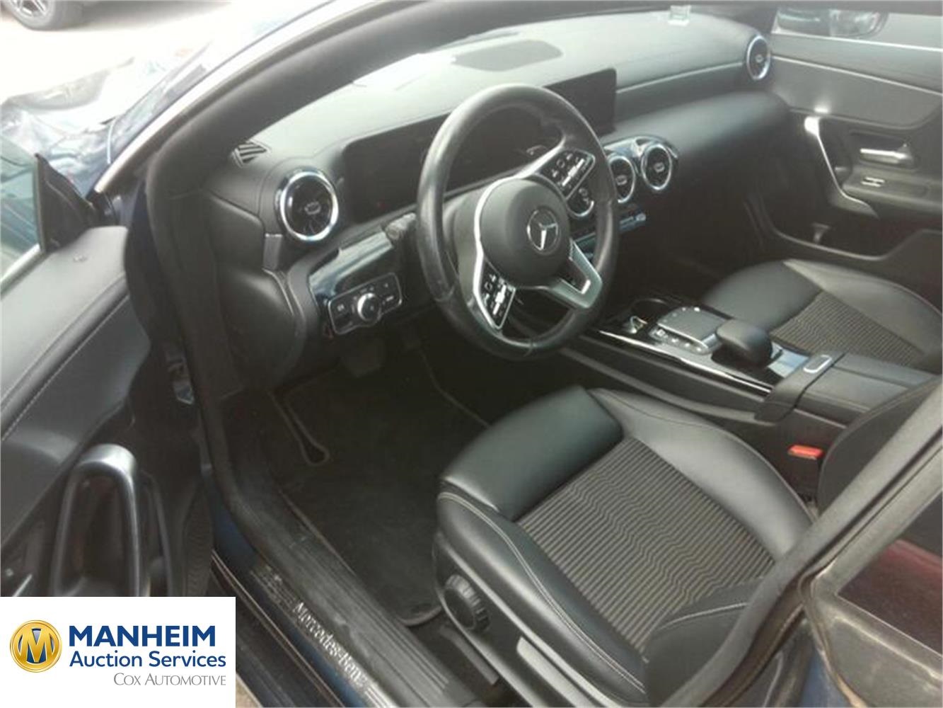 Foto Mercedes Benz CLA 32
