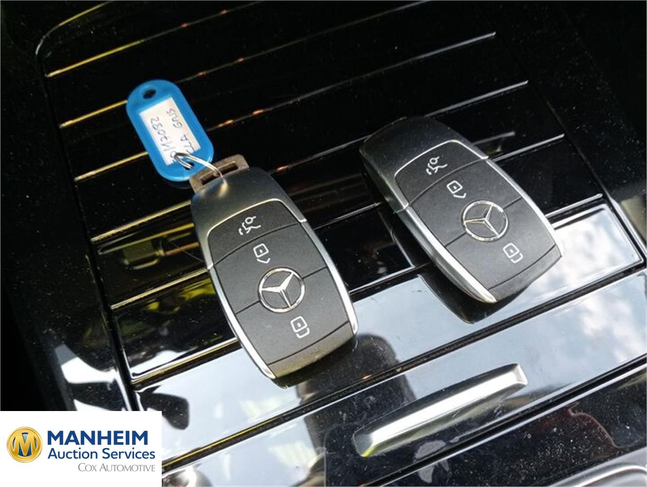Foto Mercedes Benz CLA 17
