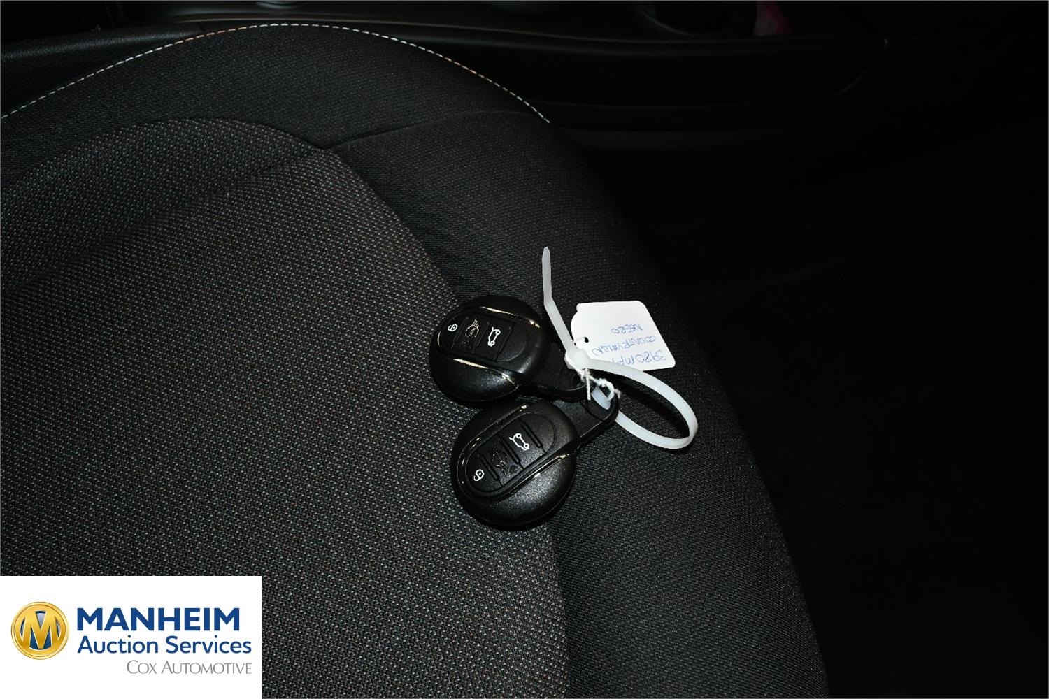 Foto Mini Cooper SE ALL4 Countryman (F60) 15