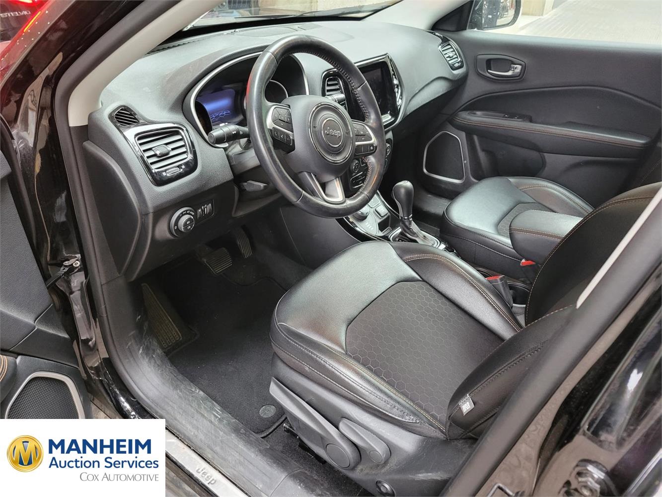 Foto Jeep Compass 15