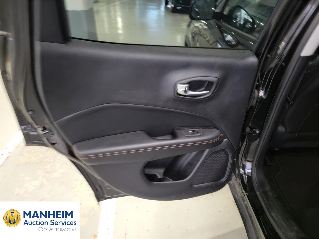 Foto Jeep Compass 25
