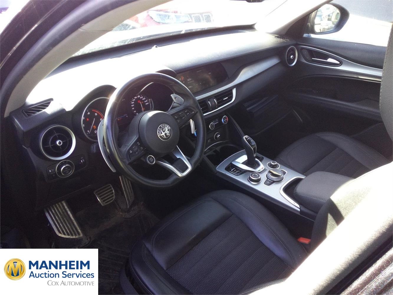 Foto Alfa Romeo Stelvio 18