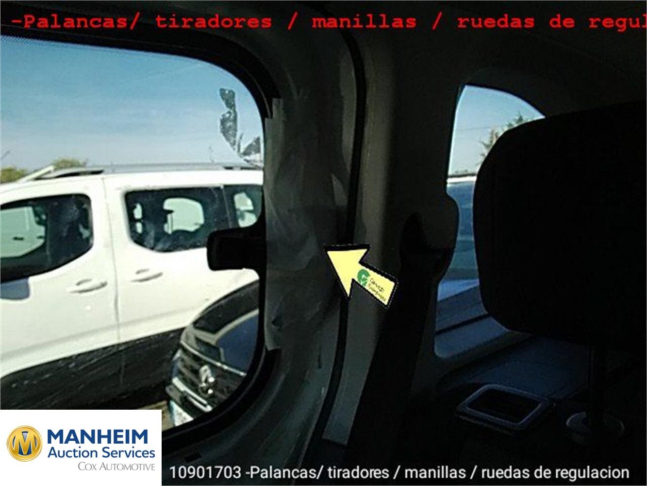 Foto Peugeot Rifter 12