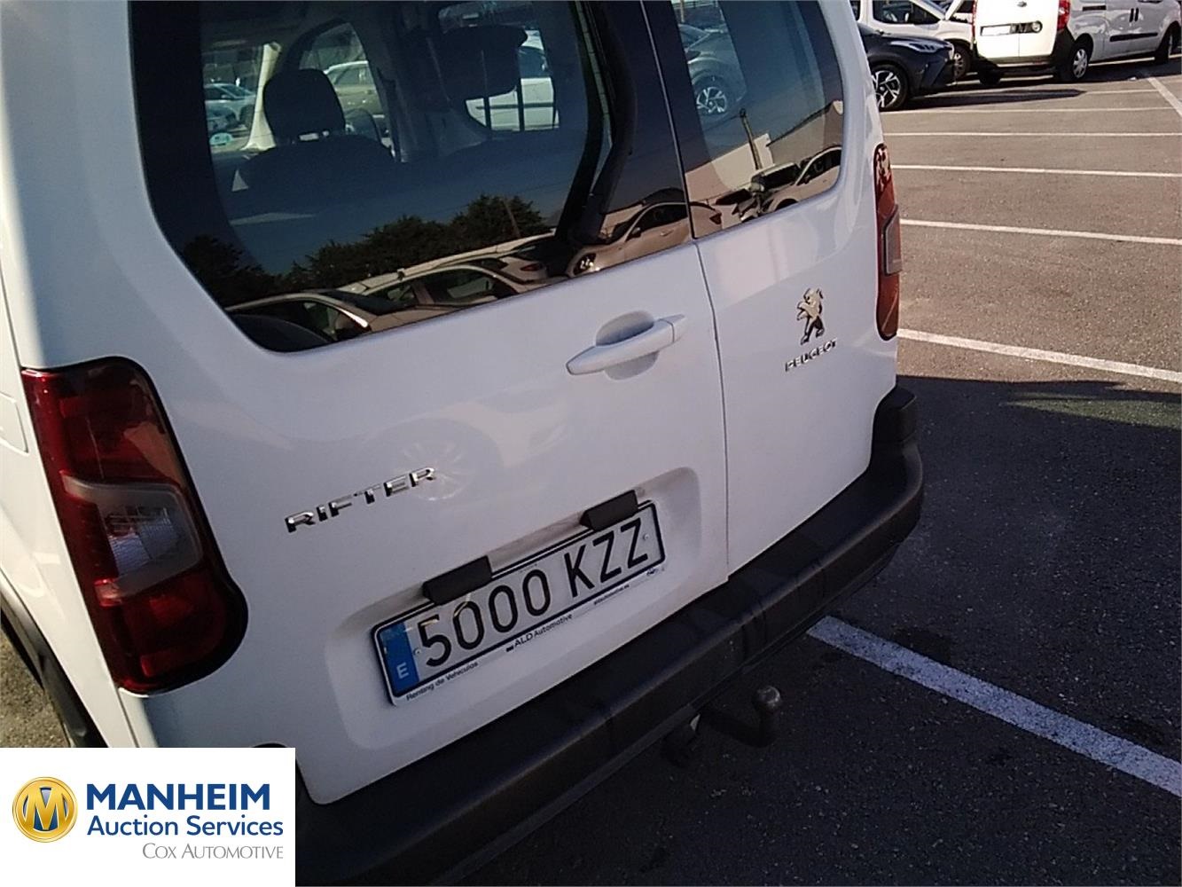 Foto Peugeot Rifter 64