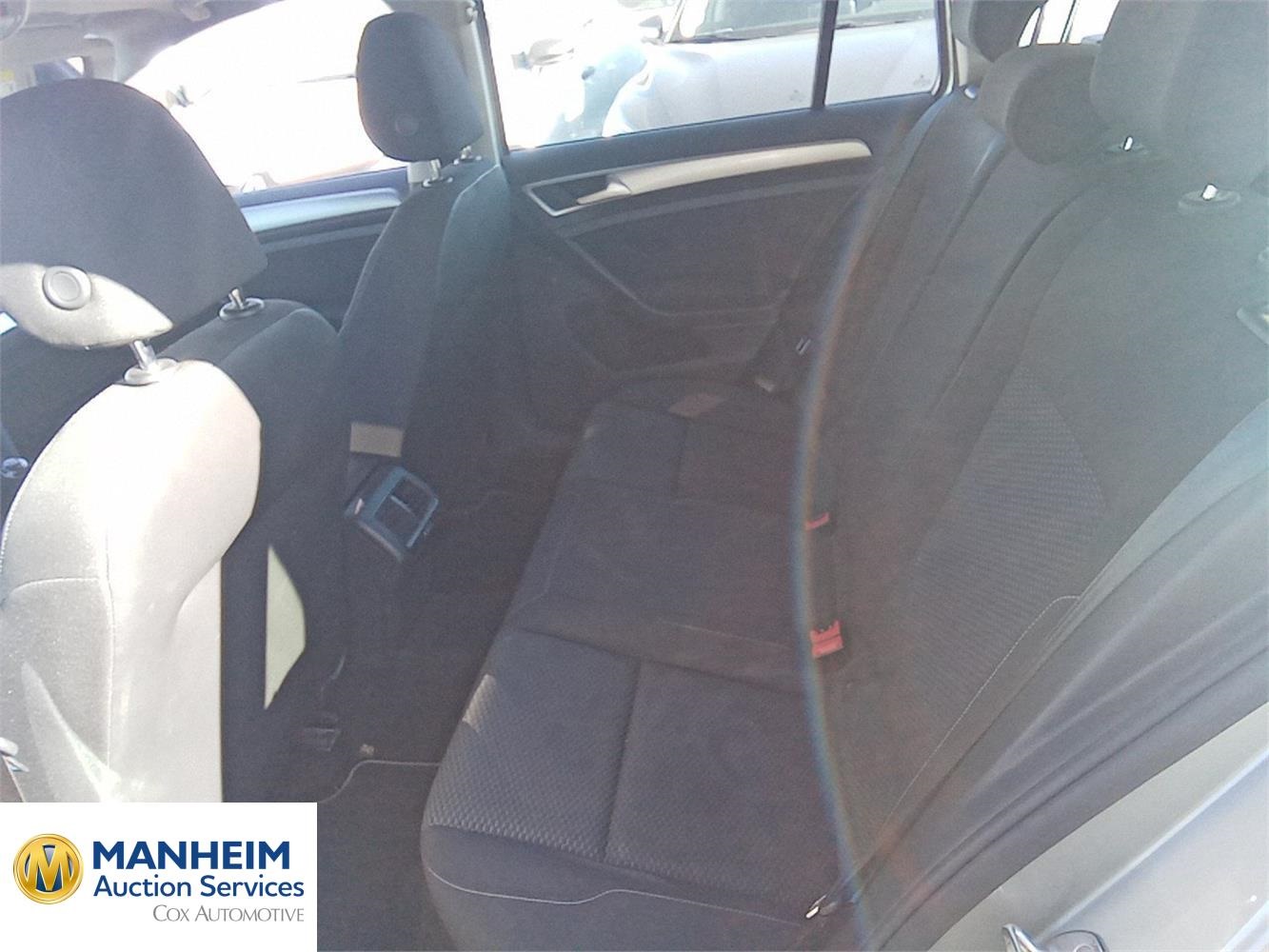 Foto Volkswagen Golf 9