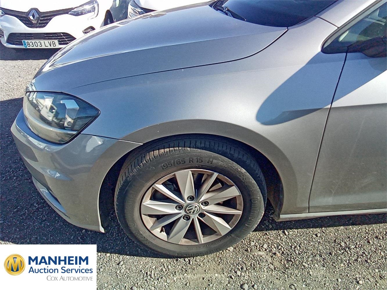 Foto Volkswagen Golf 16