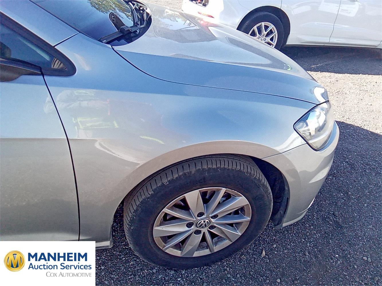 Foto Volkswagen Golf 31