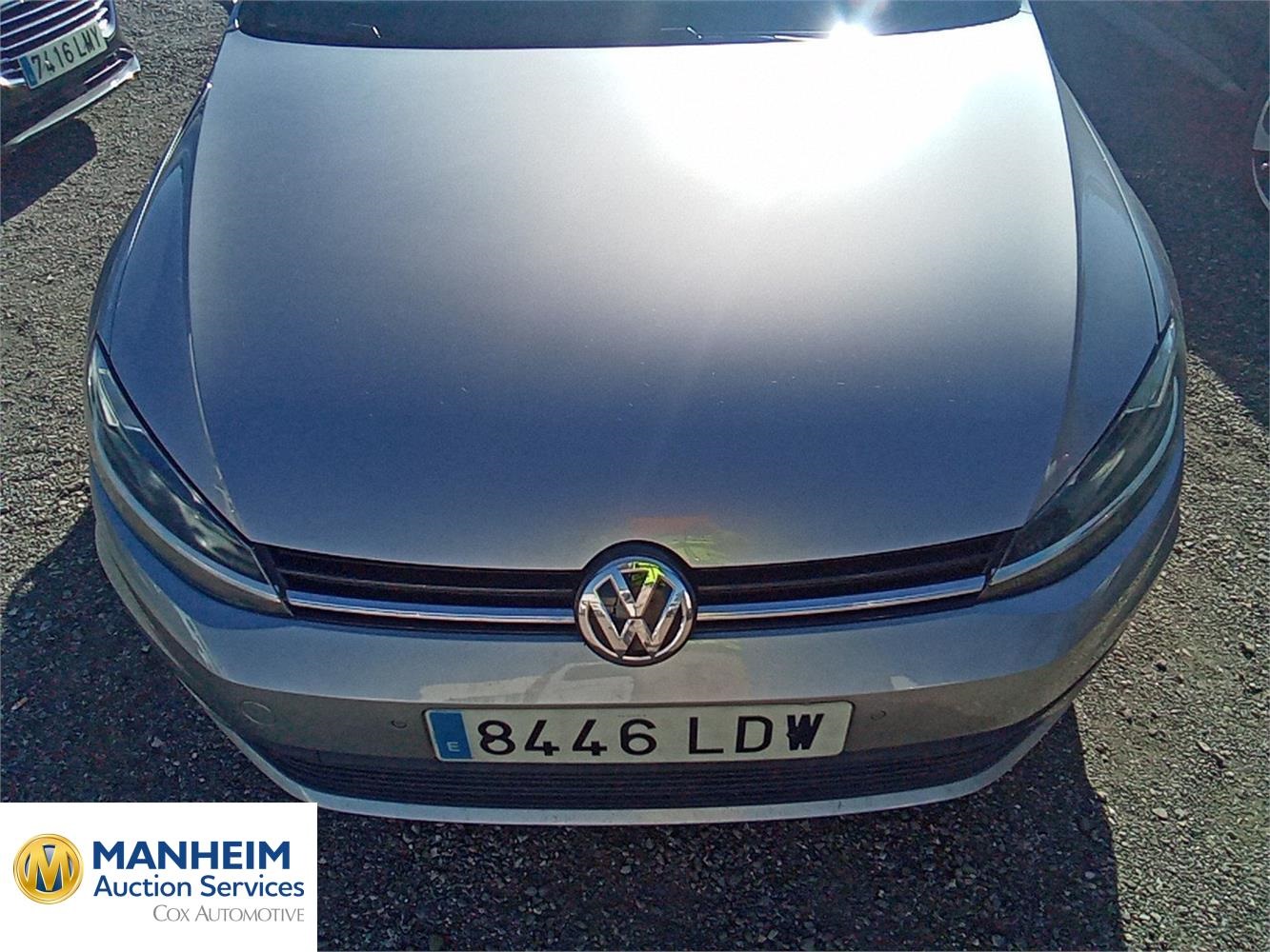 Foto Volkswagen Golf 37