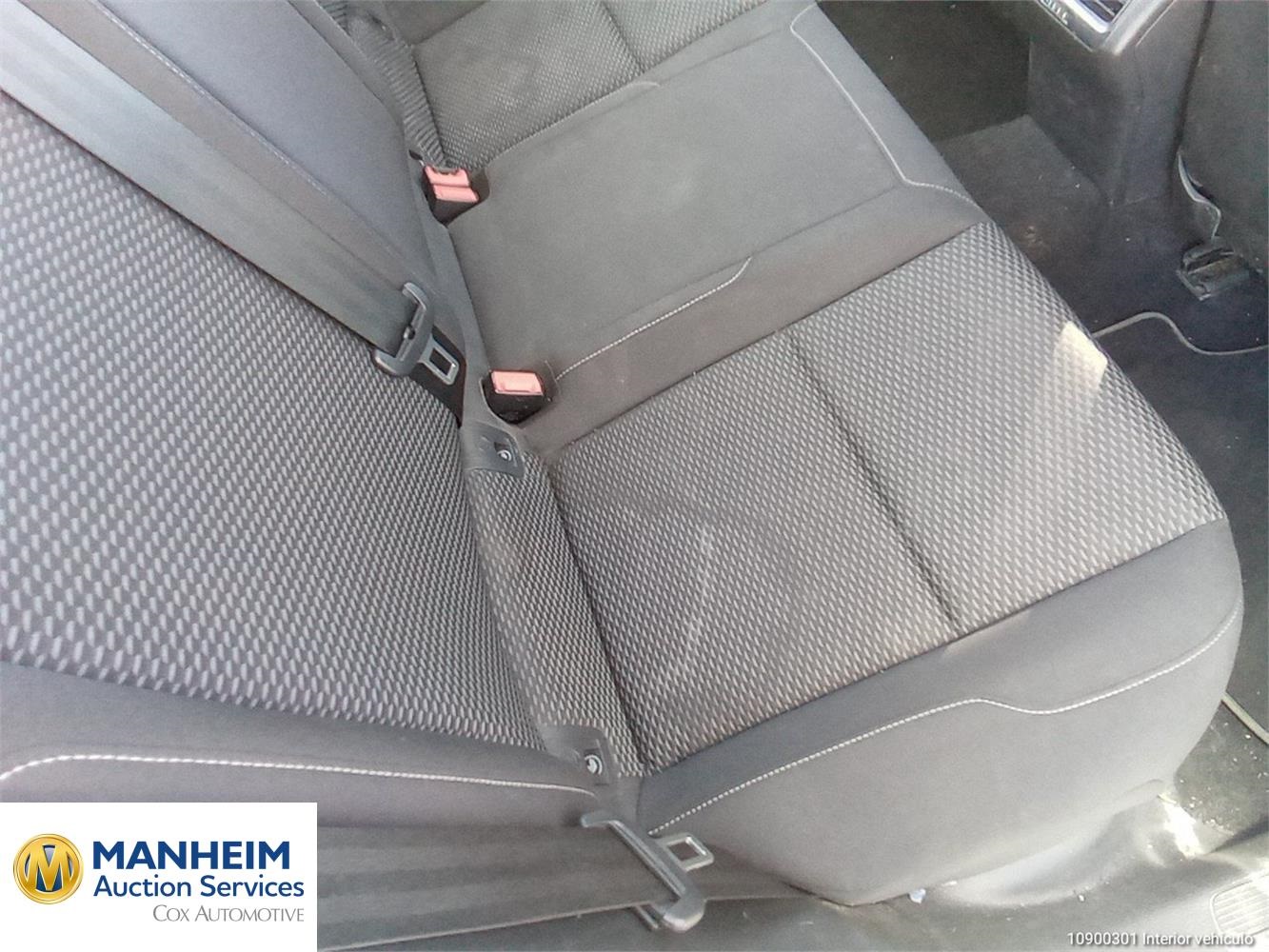 Foto Volkswagen Golf 48