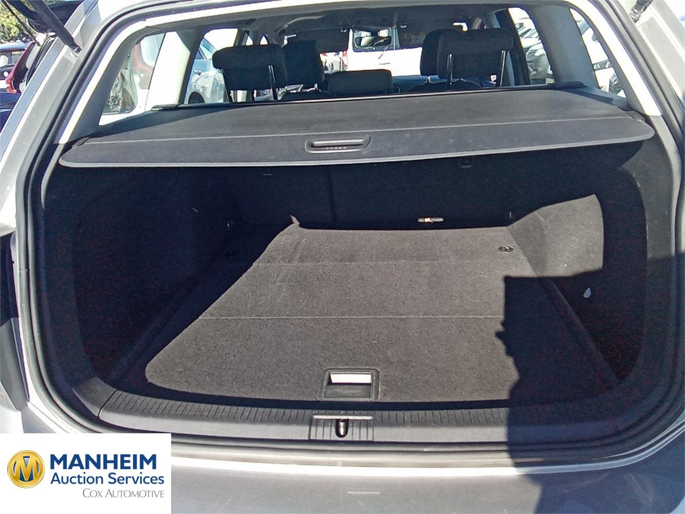 Foto Volkswagen Golf 158