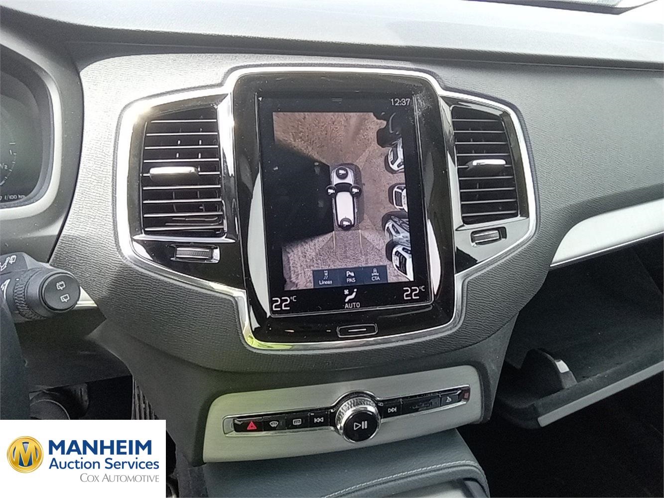 Foto Volvo XC90 21