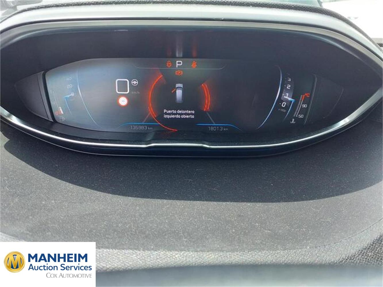 Foto Peugeot 5008 44