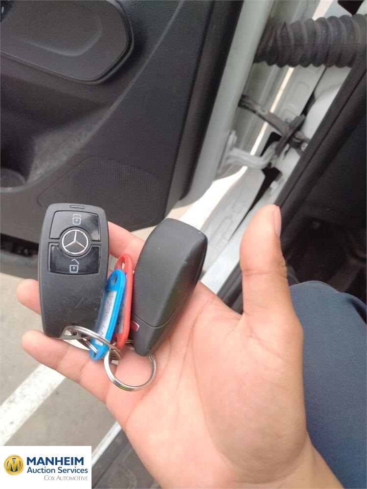 Foto Mercedes Benz SPRINTER 10