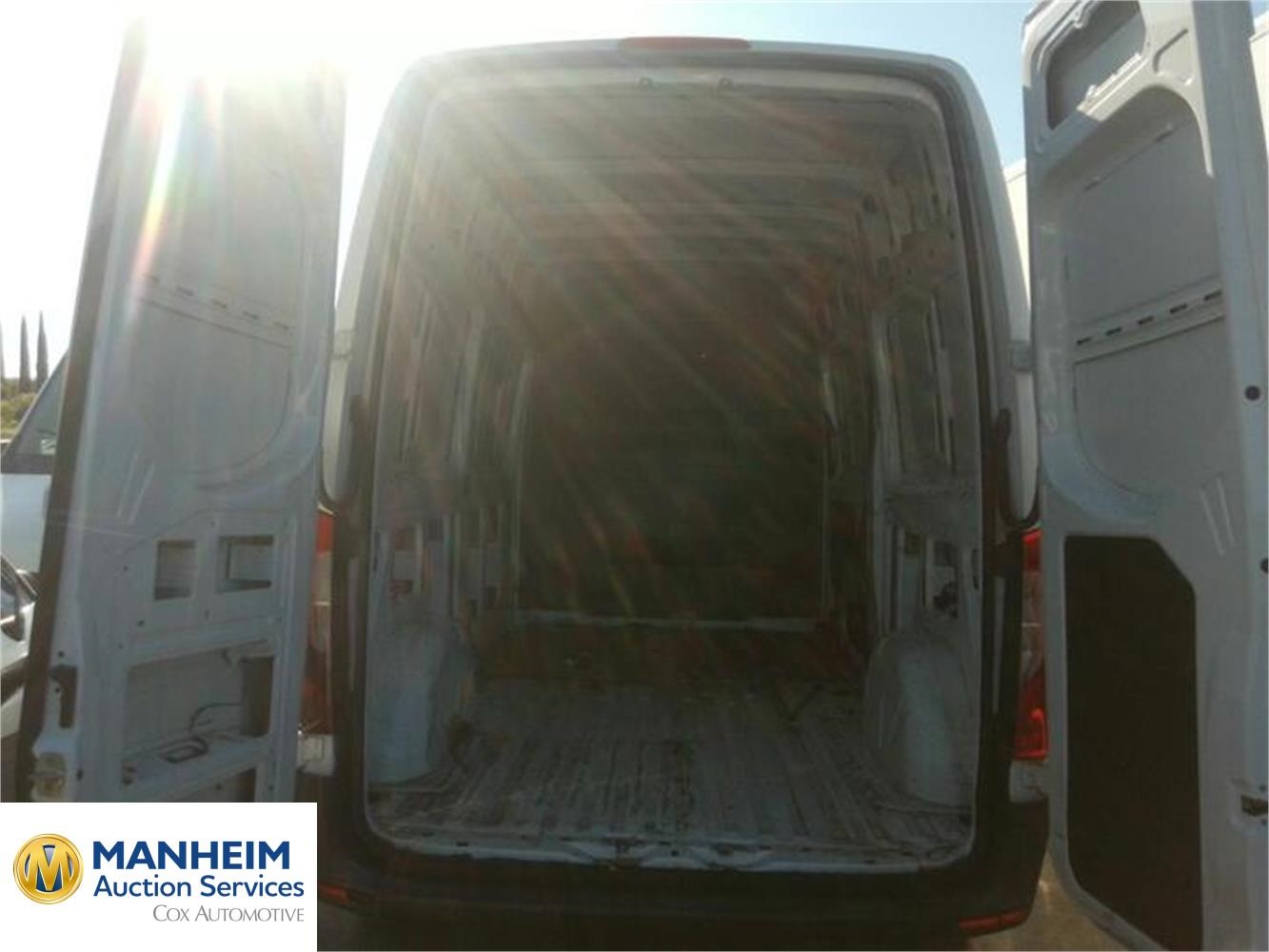 Foto Mercedes Benz SPRINTER 33