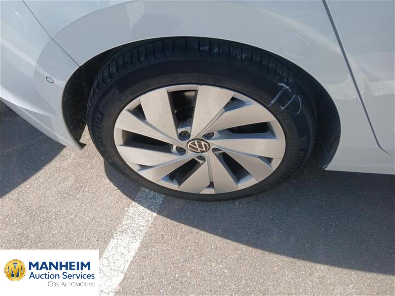 Foto Volkswagen Golf 31