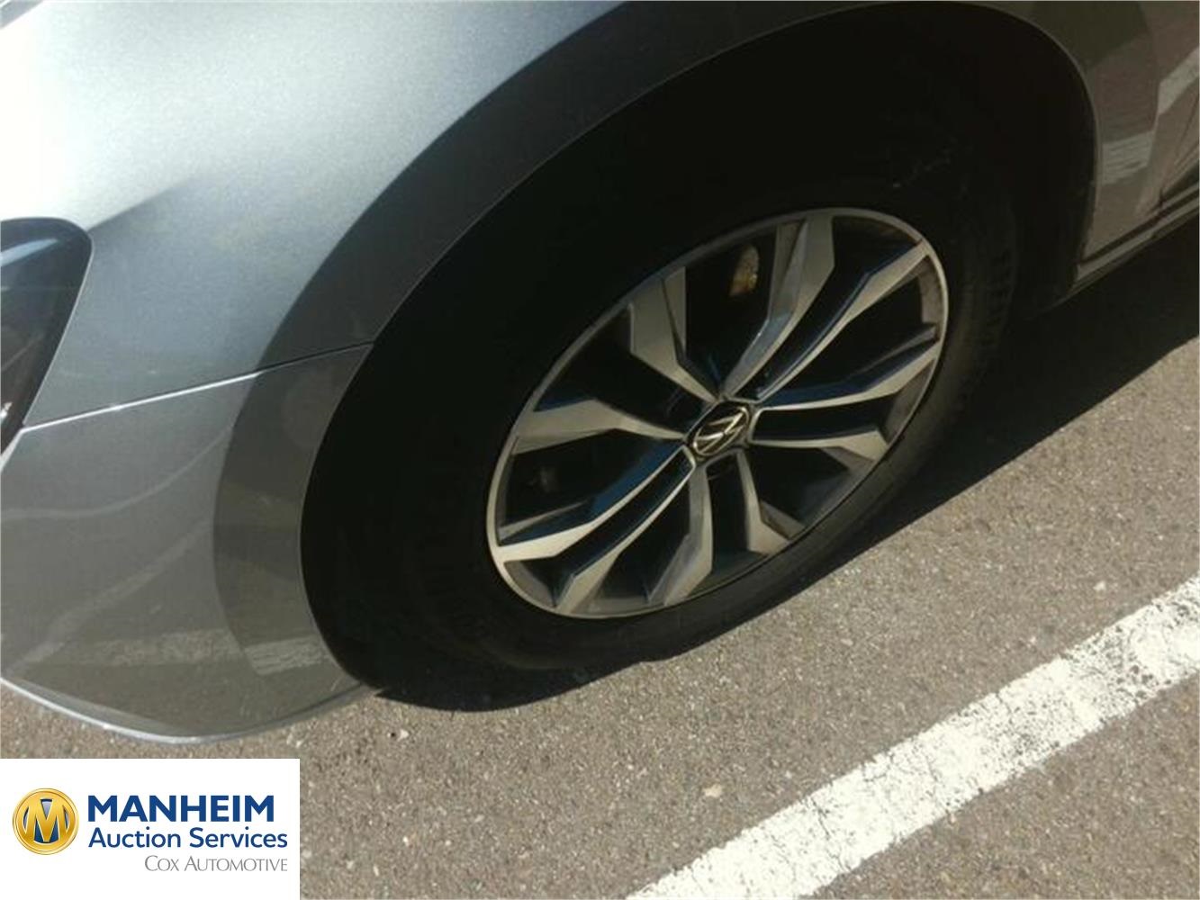 Foto Volkswagen Passat 24