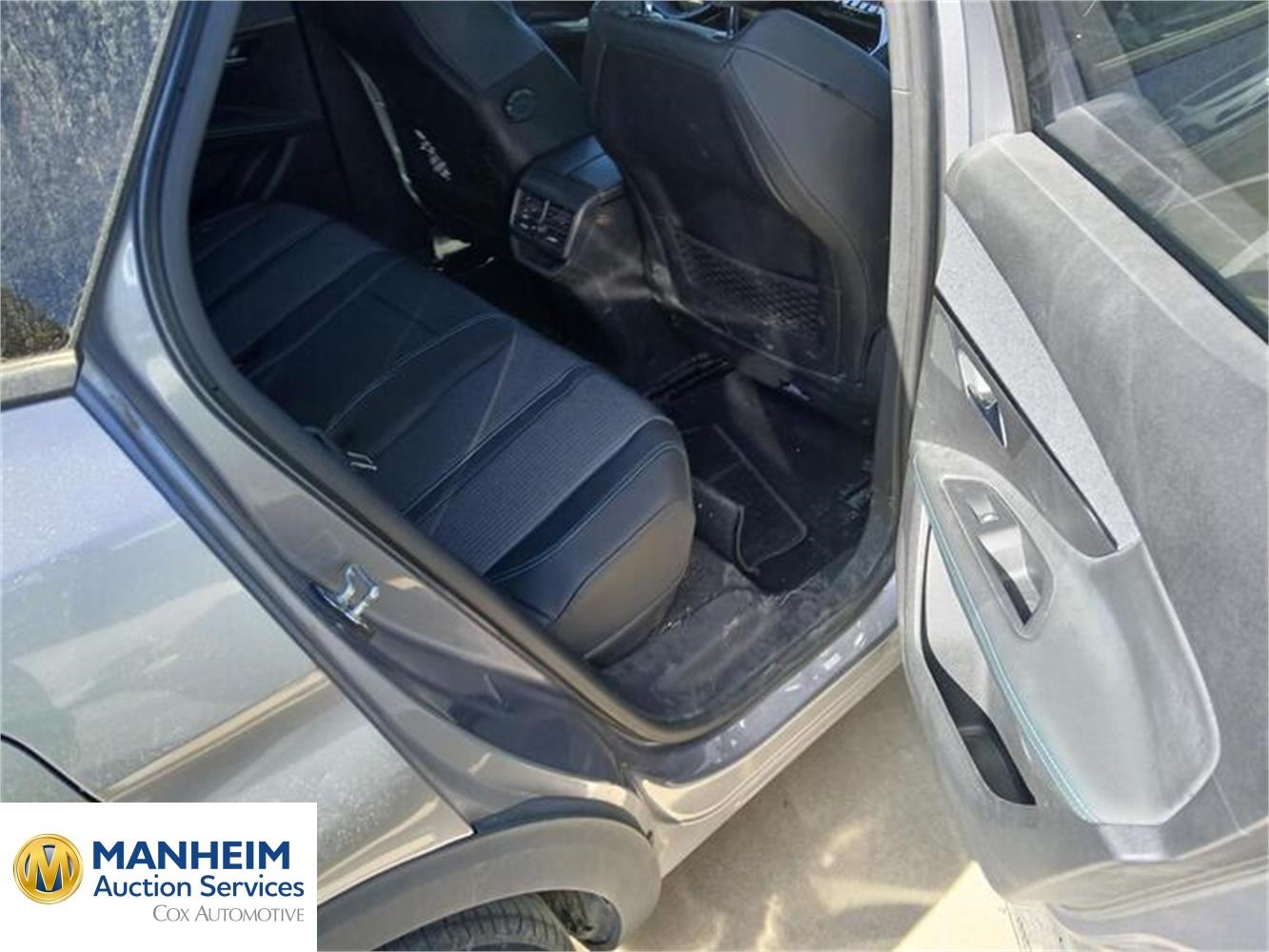 Foto Peugeot 3008 Hybrid 24