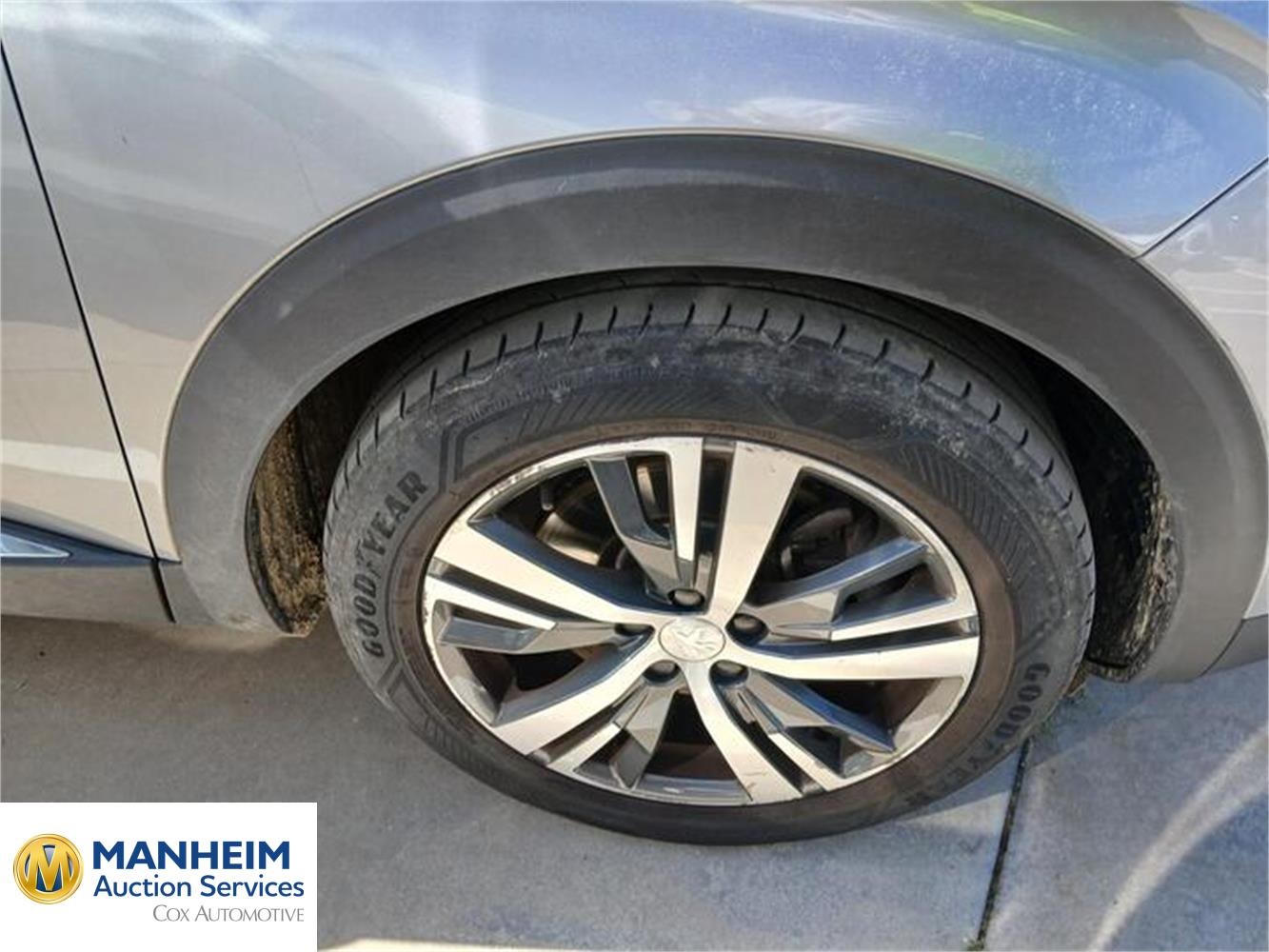 Foto Peugeot 3008 Hybrid 33