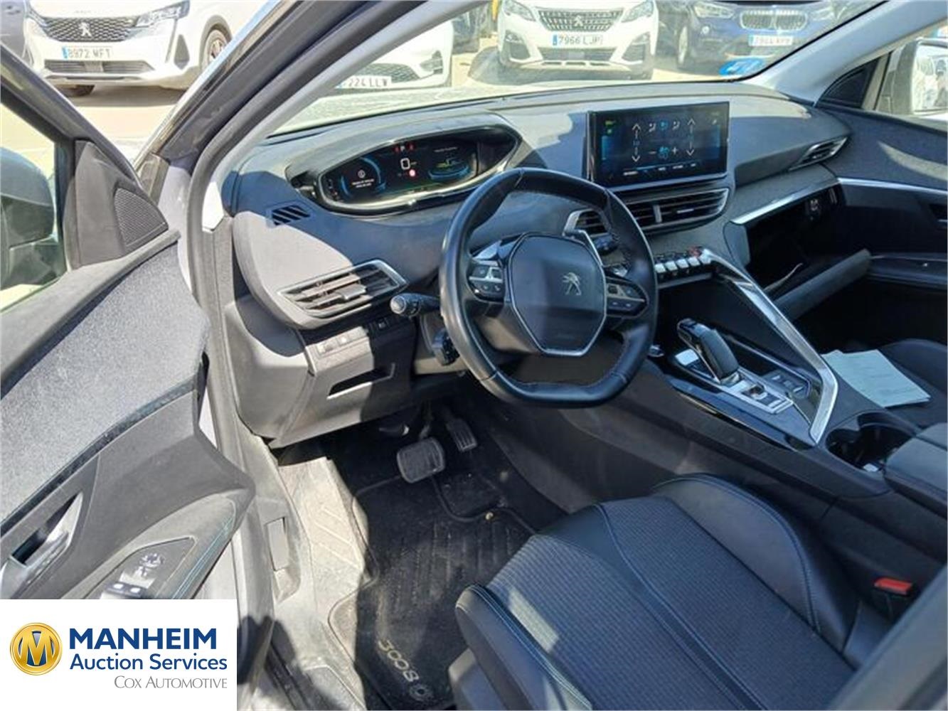 Foto Peugeot 3008 Hybrid 47