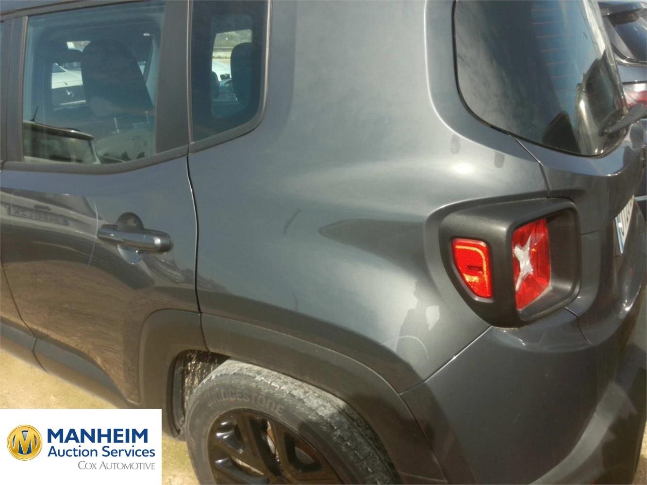 Foto Jeep Renegade 17