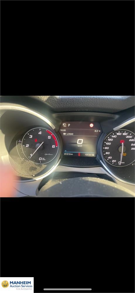 Foto Alfa Romeo Stelvio 6