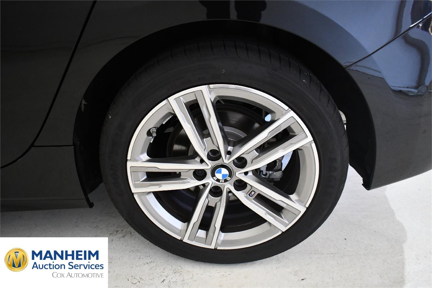Foto BMW 116d (F40) 29