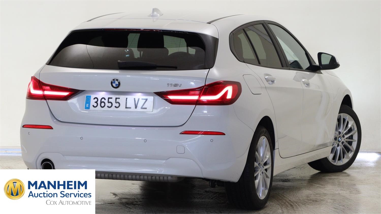 Foto BMW 118i (F40) 3