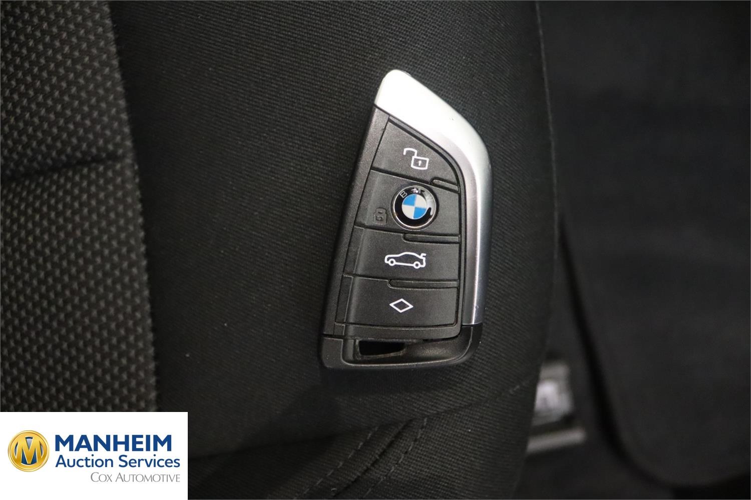 Foto BMW 318d Berlina (G20) 14