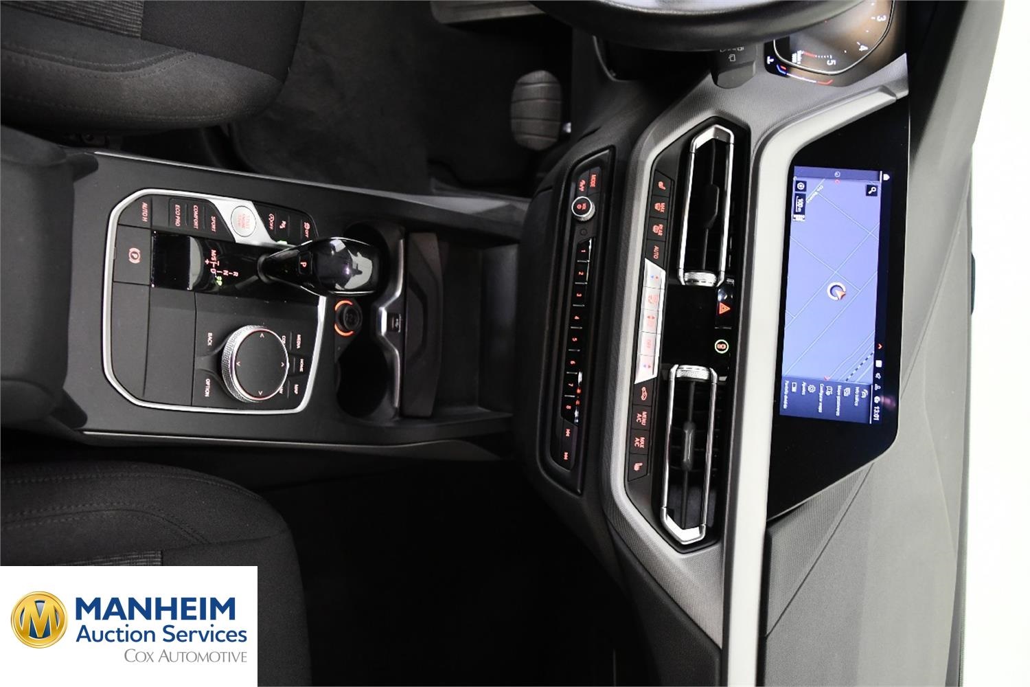 Foto BMW 116d (F40) 9