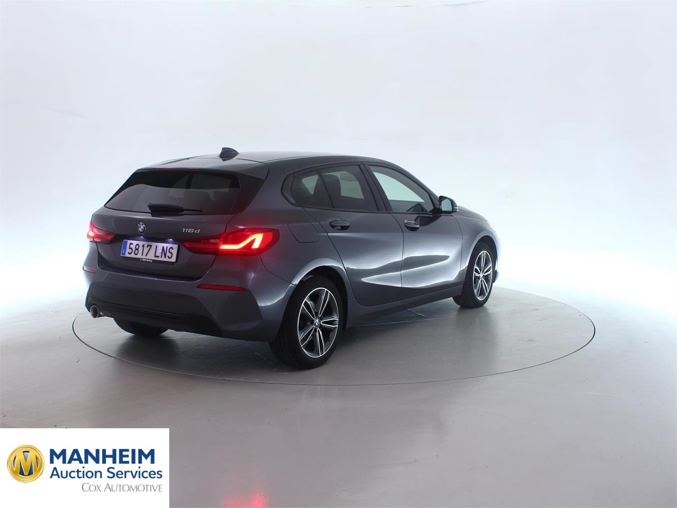 Foto BMW 116d (F40) 3