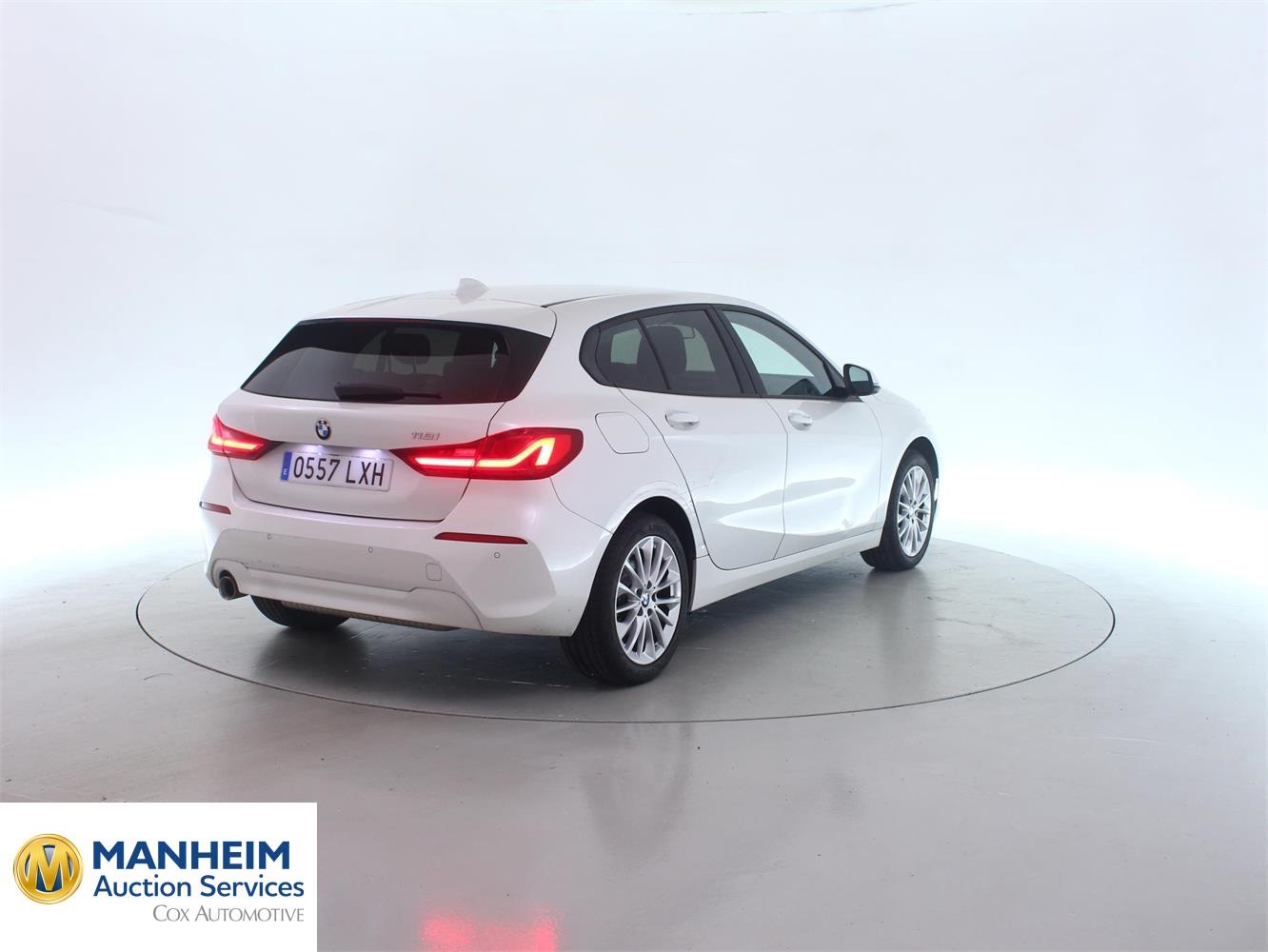 Foto BMW 118i (F40) 3