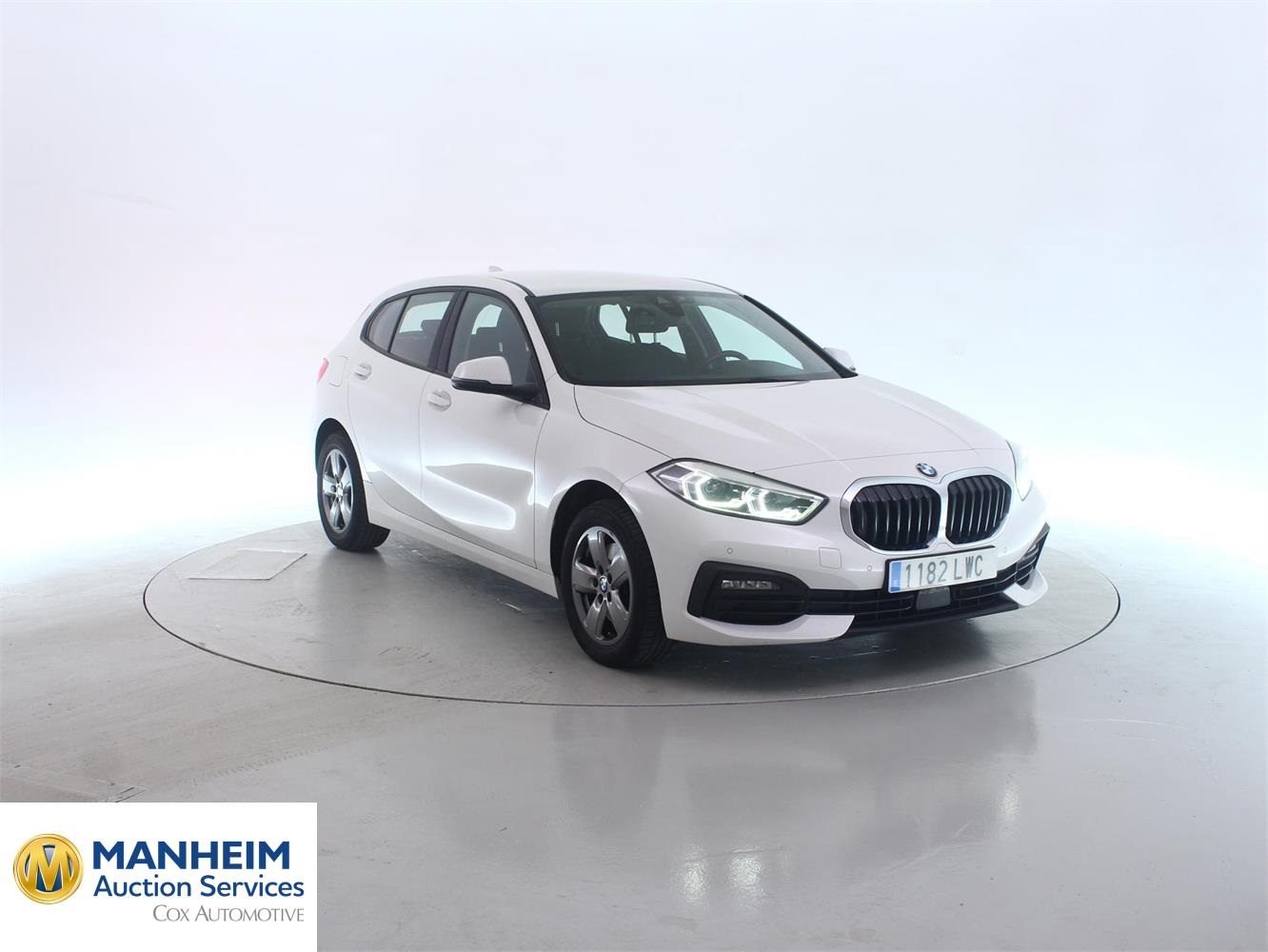 Foto BMW 118i (F40) 4