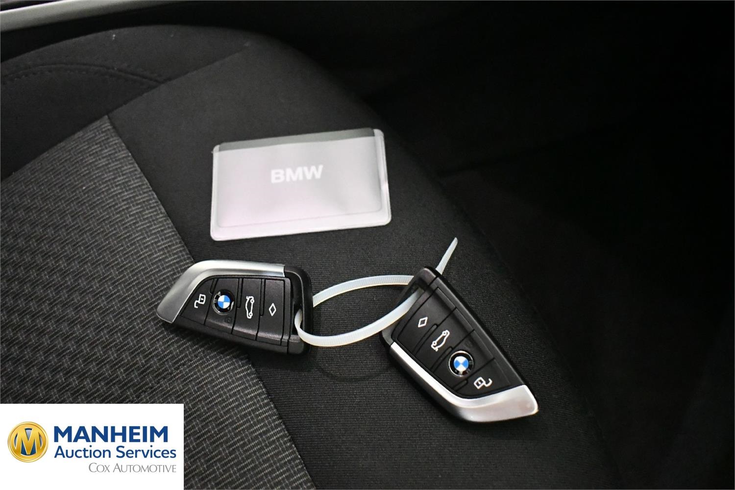 Foto BMW 118i (F40) 14